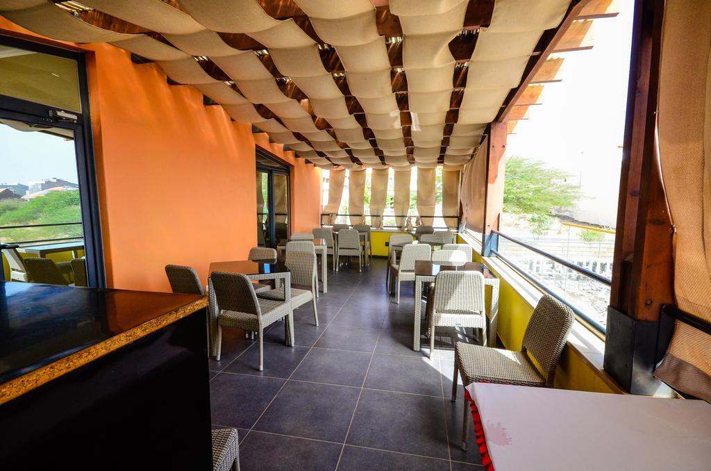 Vivi Hotel Прайя Экстерьер фото